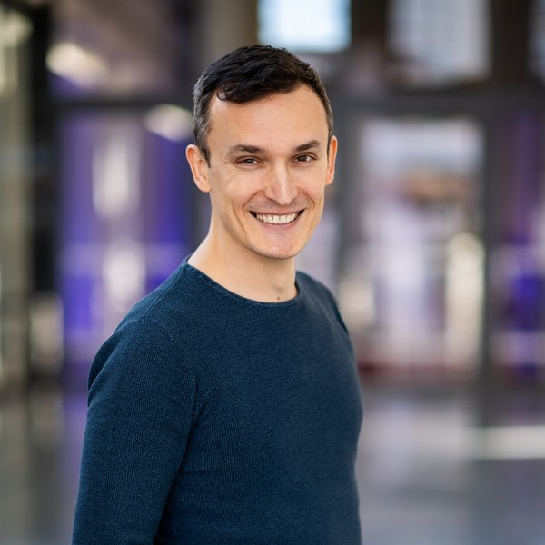 Porträt Tiberiu-Andrei Somiay, Ingenieur bei Ingenieurbüro Scholl